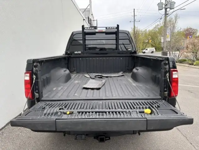2015 Ford Super Duty F-250 SRW 4WD CREW CAB-SHORT BOX-1 OWNER- - Photo 6