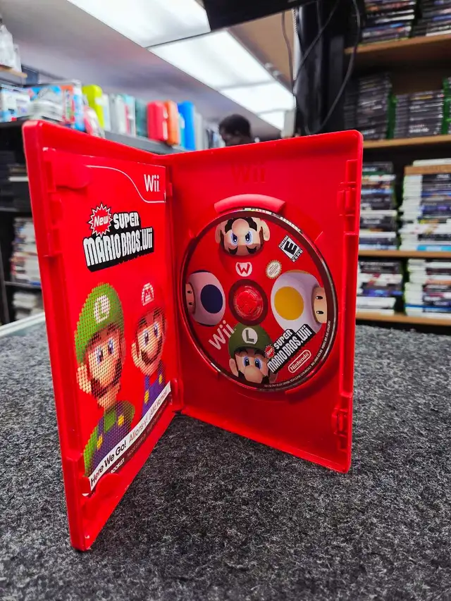 New Super Mario Bros Wii - Photo 2
