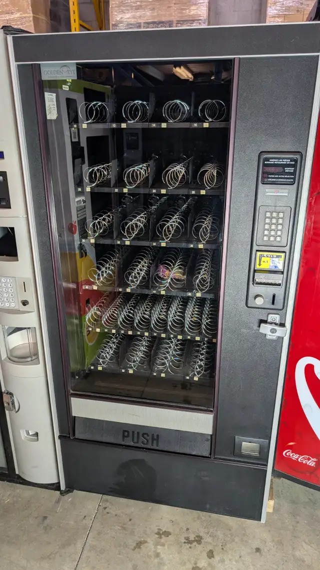Vive Combo Vending Machines - Photo 8
