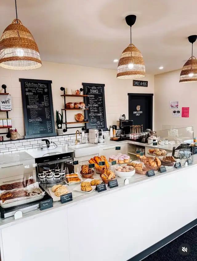 Bakery Assistant/Clerk - Photo 2