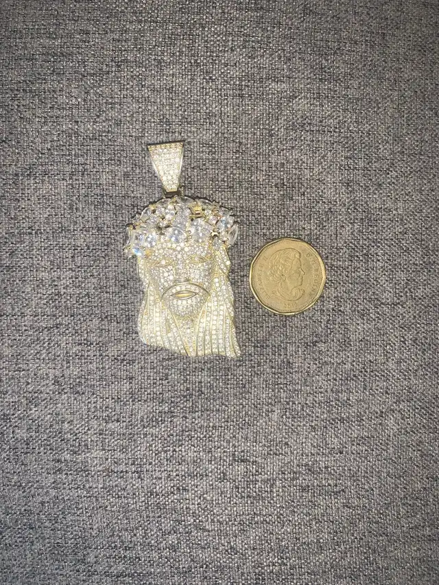 Jesus piece pendant