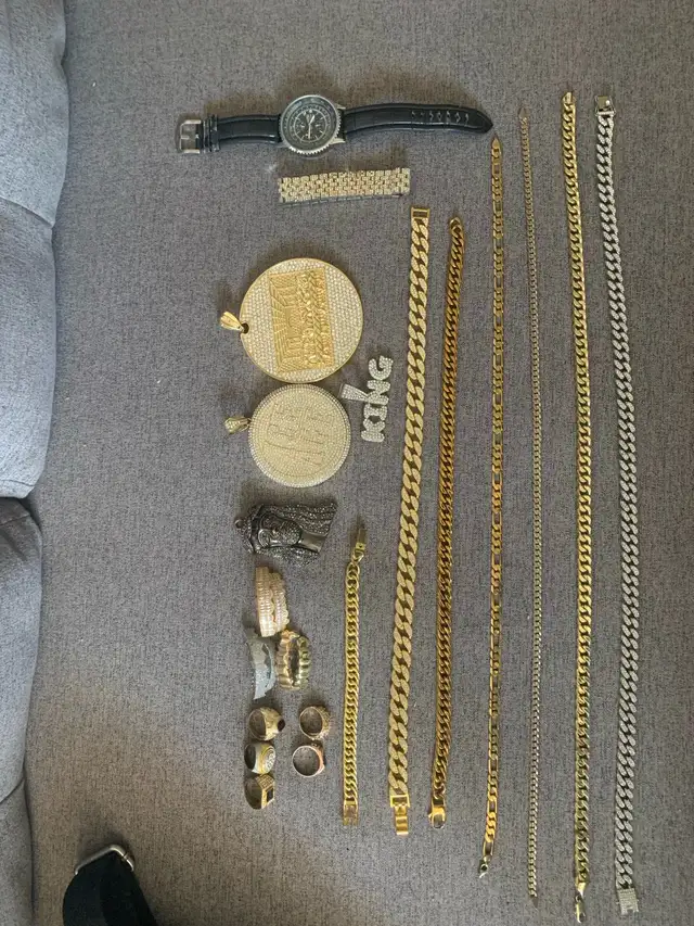 costume jewelry