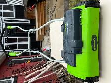 Greenworks Dethatcher