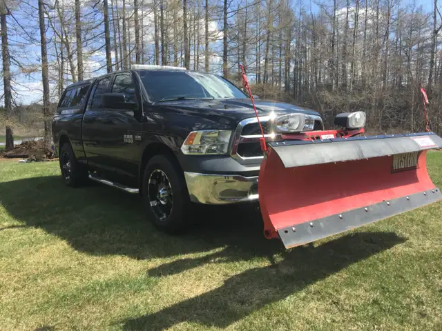 2015 Dodge RAM 1500 4x4 Quad Cab w/ Snow Plow - Photo 2
