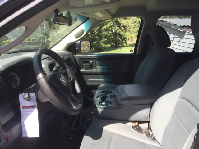 2015 Dodge RAM 1500 4x4 Quad Cab w/ Snow Plow - Photo 7