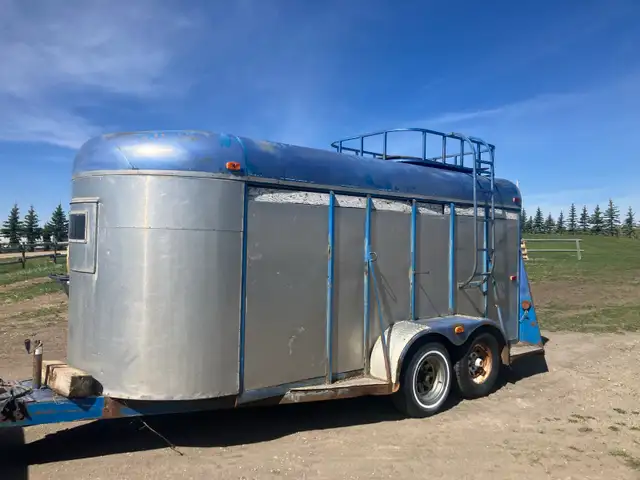4 horse steel trailer. - Photo 4