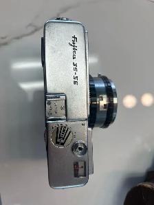 Fujica 35-SE SLR with case - Photo 6