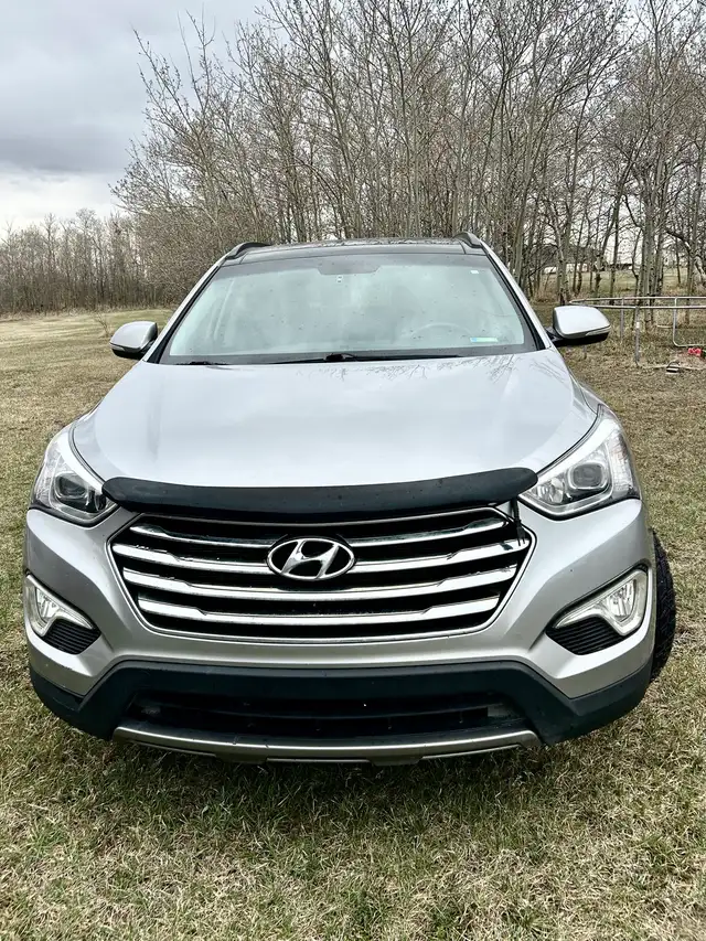 2013 Santa Fe XL - Photo 2