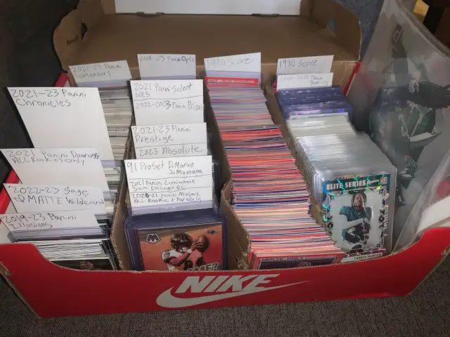 NFL sports collection - Photo 2
