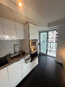 955 bay st 1 room for rent Weekend - Photo 5