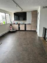 Spacious apartment for rent - great views of Detroit skyline! - Photo 2