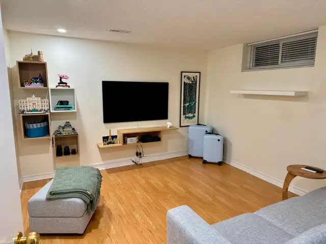 Charming 3 bedroom Wilson/Jane/Weston Rd. - Photo 3