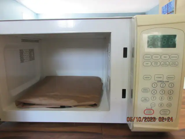 Microwave - Photo 2