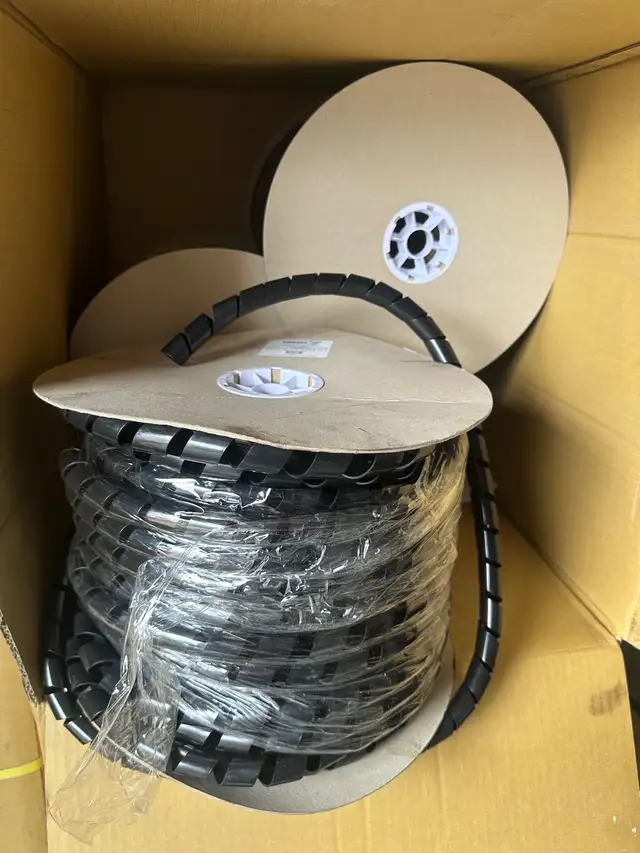 3/4" spiral cable sleeve wrap - Photo 3