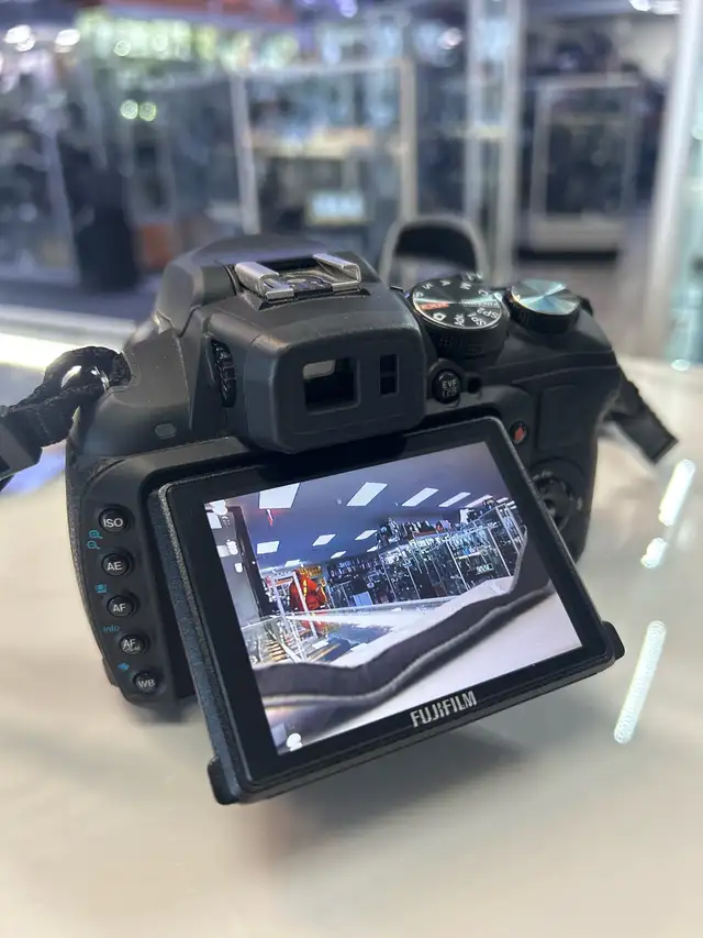 FujiFilm HS25 EXR 16MP Digital camera - Photo 6
