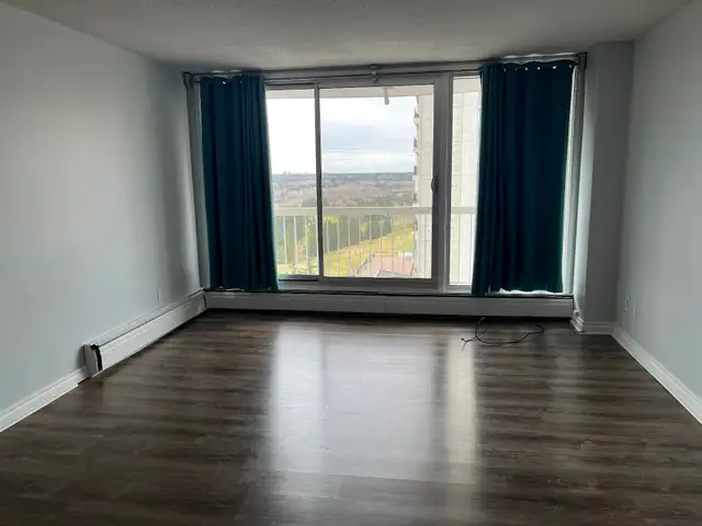 Downtown Edmonton Condo — For Rent $1,400/month - Photo 4