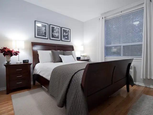 ONE MONTH FREE | North York Rentals | 2-12 Oakburn Crescent - Photo 2