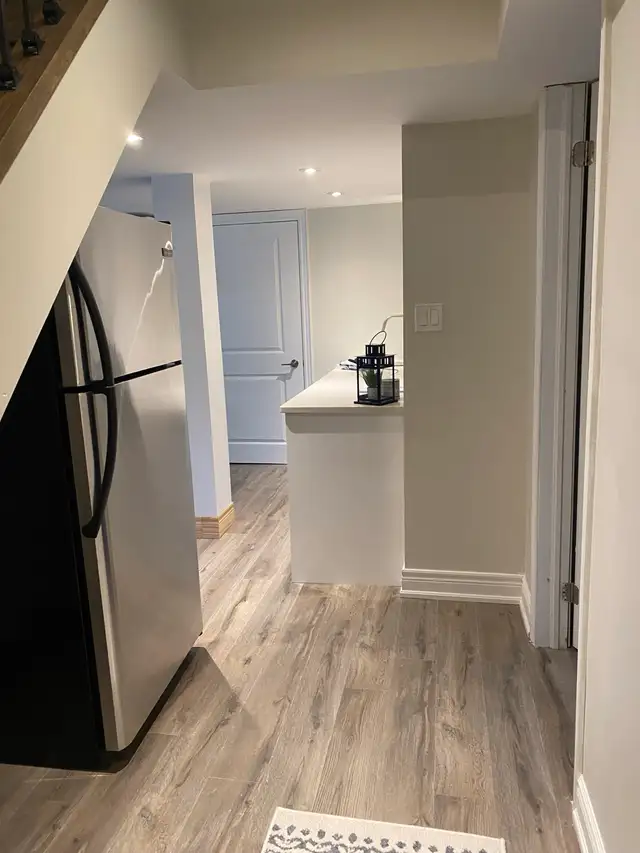 LEGAL - 1 Bed, 1 Bath Basement Brampton - Photo 3