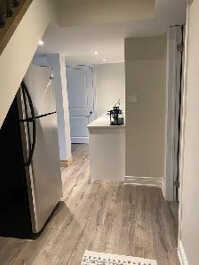 LEGAL - 1 Bed, 1 Bath Basement Brampton - Photo 3