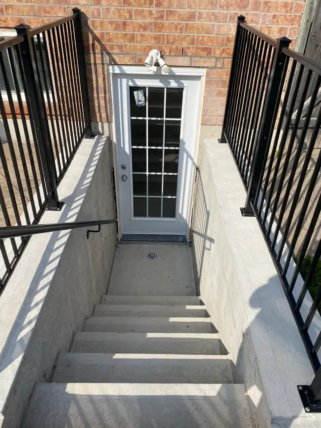 LEGAL - 1 Bed, 1 Bath Basement Brampton - Photo 10