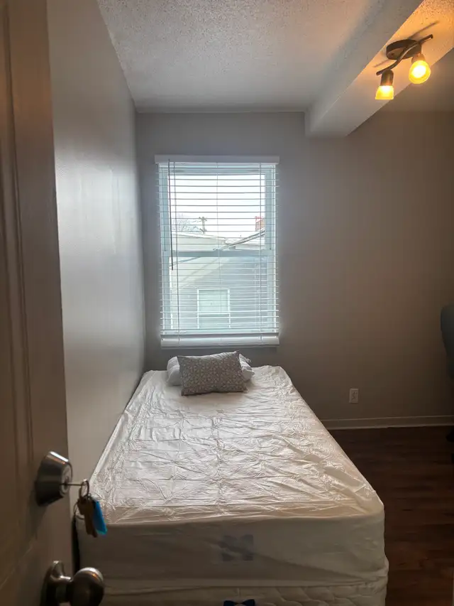 Très belle et grande chambre à louer, Marie Incarnation libre - Photo 16