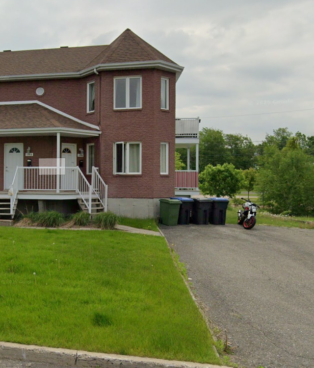 Très beau 4 1/2, Lévis 2e étage, 2 parkings LIBRE