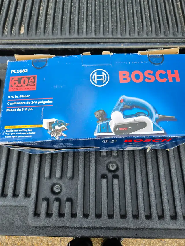 Bosch 3-1/4 inch electric Planer, 6 Amp, $ 80 - Photo 3