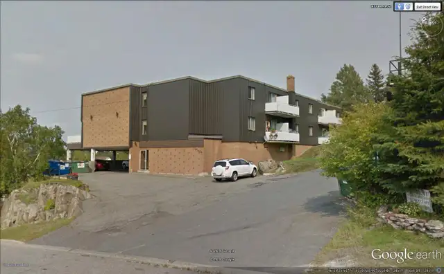 1 Bedroom Zulich Managed Apartment Available July 1st - Photo 2
