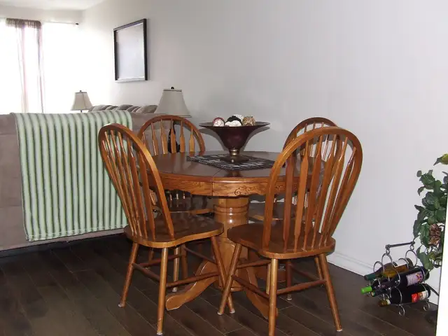 1 Bedroom Zulich Managed Apartment Available July 1st - Photo 8