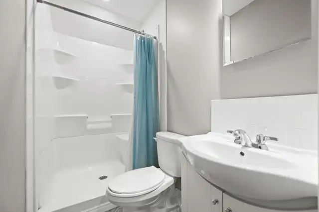 53 College Avenue West - 53 College Avenue Lower Apartment for R - Photo 13