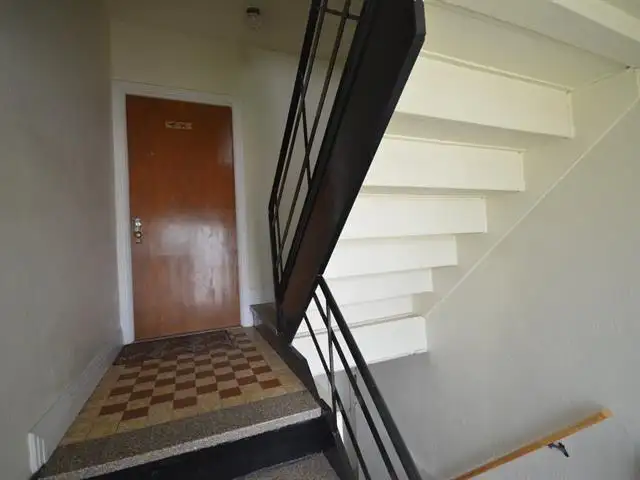 NDG 2nd floor- Spacious 2bedR, Separate living room and Dining R - Photo 11