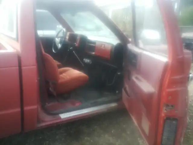 CHEVY S10.350 5.SPEED.STICK.READ.BELOW.CALL.780.240.9380. - Photo 4