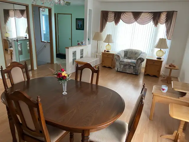 55  over home to rent (Liberty Village Hollick Kenyon) - Photo 4