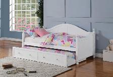 THE BEST HOME FURNISHINGS