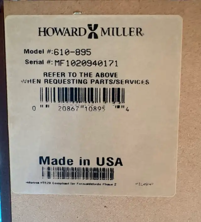 Free delivery used Howard Miller 'Jonathan' Grandfather Clock - Photo 3