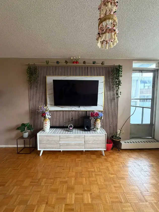 Rare find Reno spacious 2 bedroom 2 parking with all utilities - Photo 4