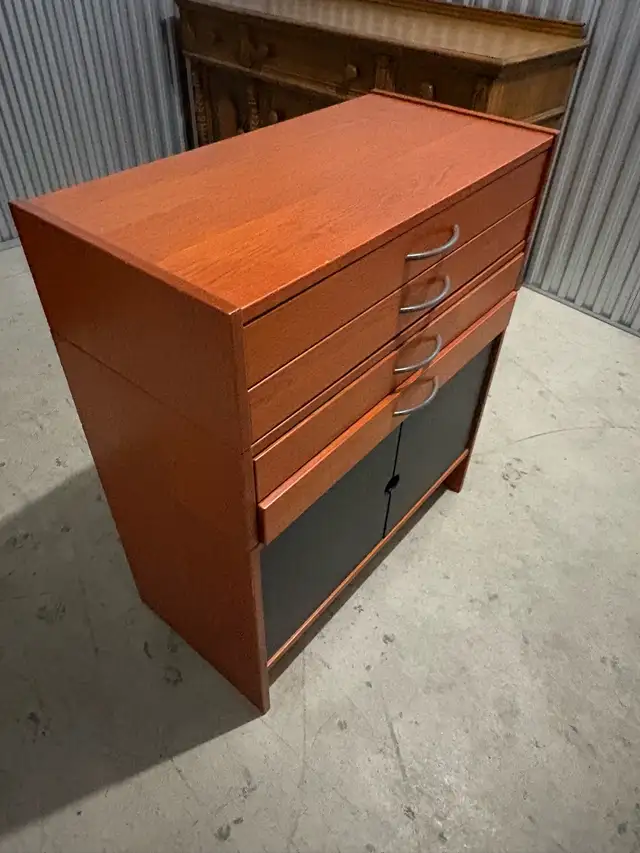 Free delivery used Storage Cabinet with Drawers - Photo 2