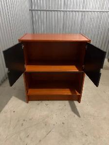 Free delivery used storage cabinet - Photo 7
