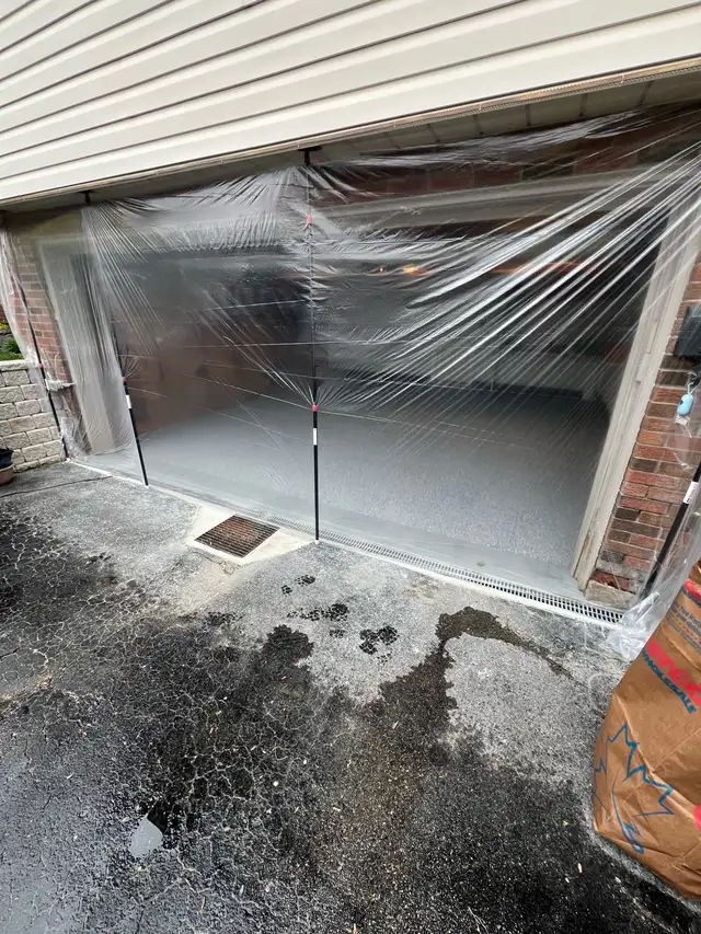 GARGE FLOOR RESURFACE - Photo 3