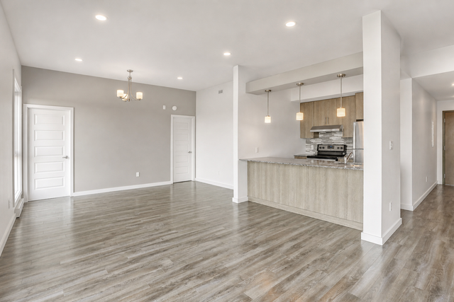 250-260-270 Maisonneuve - 270-702 Apartment for Rent - Photo 3