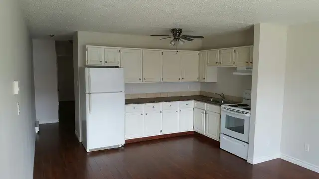 SPACIOUS – RENOVATED – PET FRIENDLY