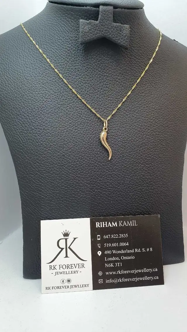 10k yellow gold chain & pendant #400_12