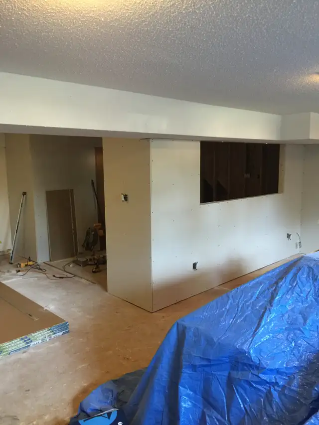 GARGE FLOOR RESURFACE - Photo 4