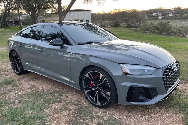 A U D I  S5 package 19"