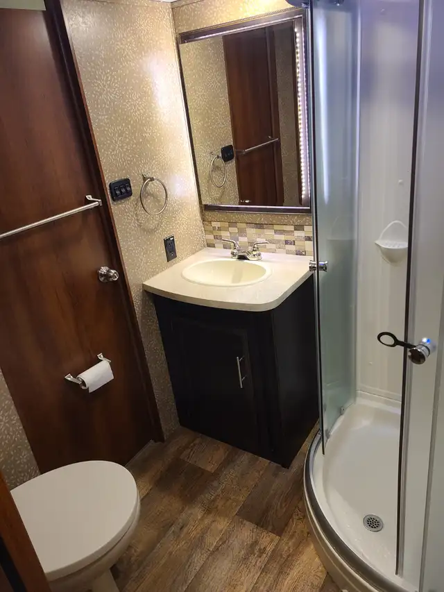 Jayco Eagle Fifth Wheel - Photo 8