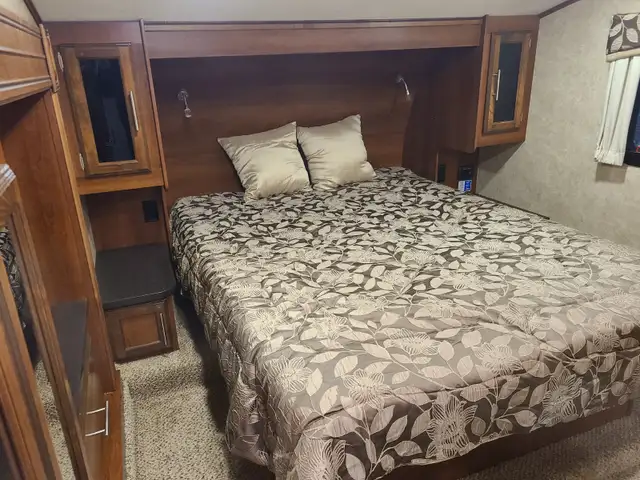 Jayco Eagle Fifth Wheel - Photo 10