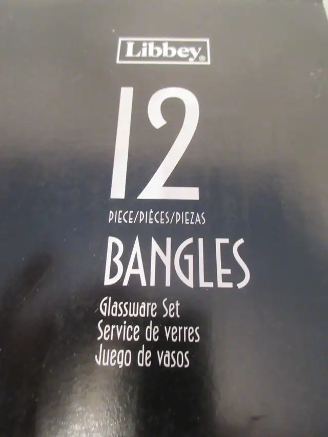 NEW: LIBBEY 12 PIECE GLASS SET IN ORIGINAL BOX - Photo 2