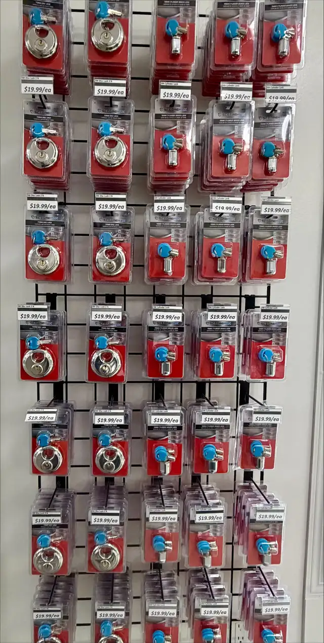 WE SELL MOVING SUPPLIES, INCLUDING LOCKS, BOXES AND SO MUCH MORE - Photo 8