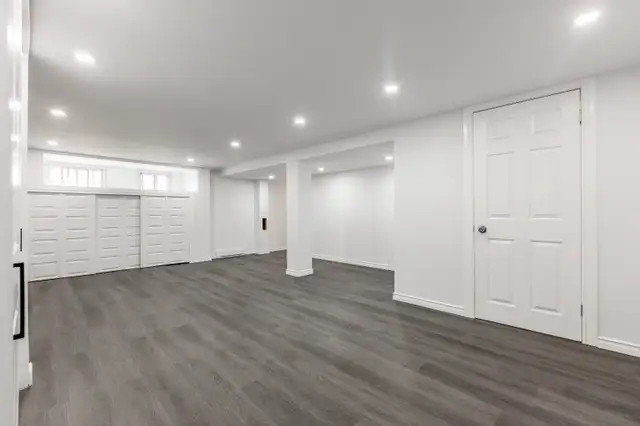 Charming 3-Bedroom Home in NDG with Renovated Basement | $2,400/ - Photo 8