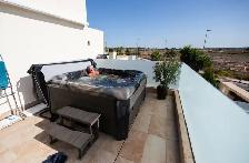 ORION HOT TUB FOR SALE